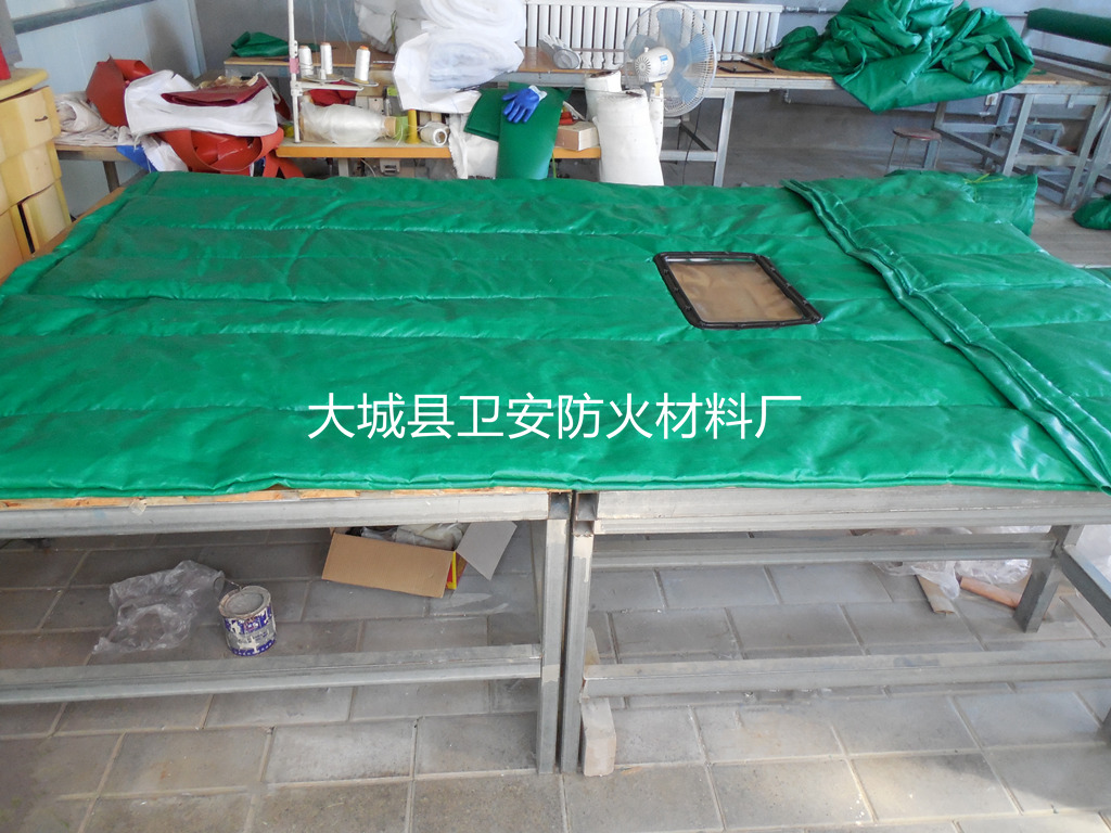 阻燃防火布_三防布_加工定做汽车篷布_货场帆布_防火棉门帘_防火电梯罩