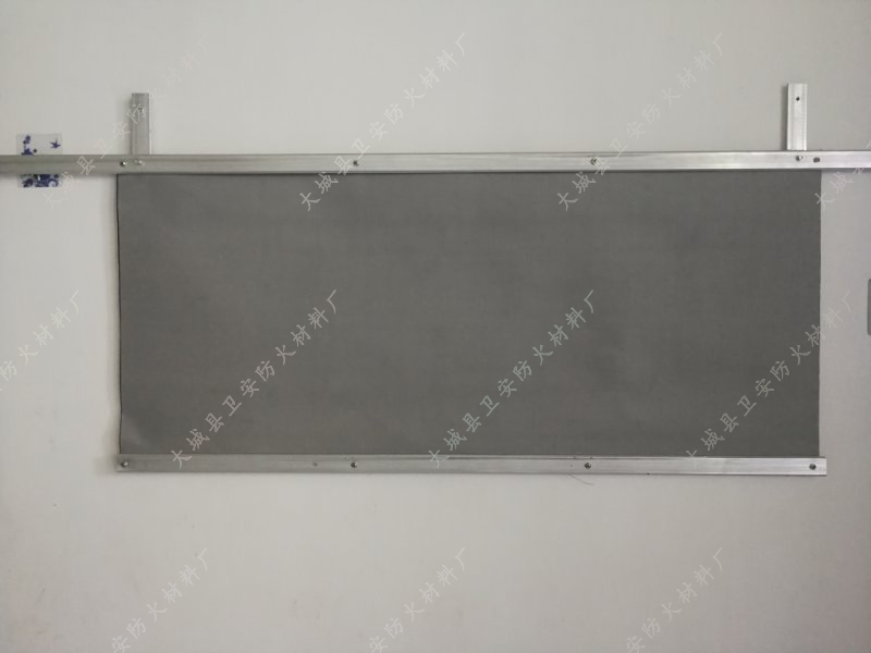 固定式柔性挡烟垂壁安装视频